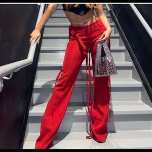 I am gia red synopsis pants
